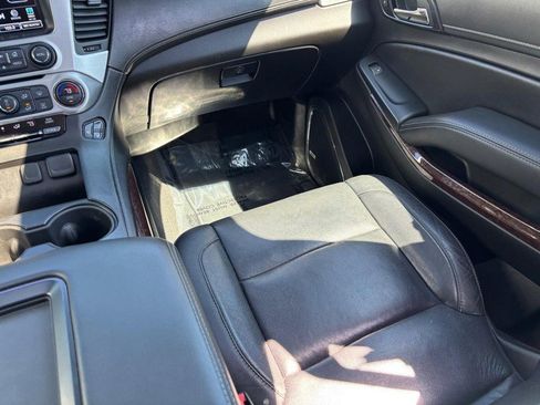 Used 2019 GMC Yukon SLT AWD/4WD image 34