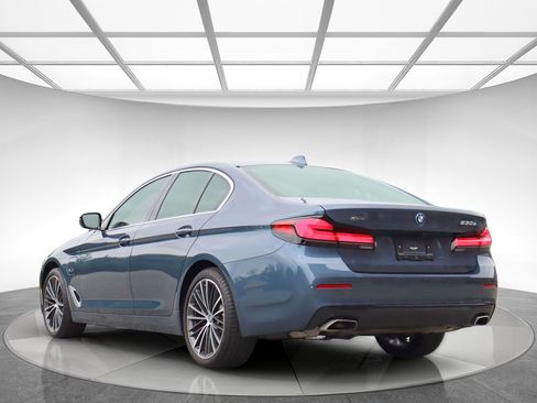 Used 2023 BMW 530e xDrive w/ Premium Package AWD/4WD image 8