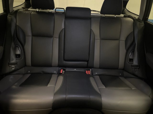 Used 2023 Subaru Outback Onyx Edition XT AWD/4WD image 23