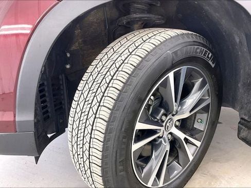 Used 2016 Toyota Highlander XLE image 34