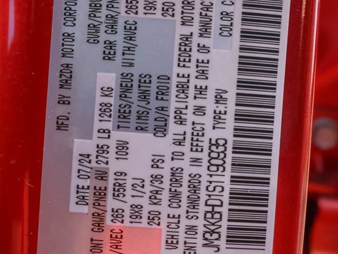 Used 2025 MAZDA CX-90 3.3 Turbo w/ Preferred Package image 39