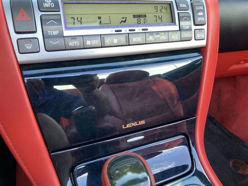 Used 2007 Lexus SC 430 Convertible RWD image 25