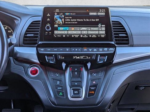Used 2025 Honda Odyssey Sport-L image 14