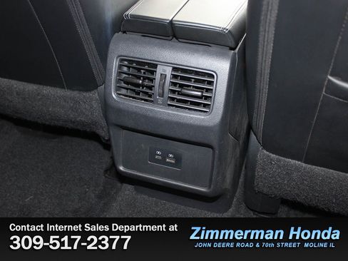 Used 2023 Nissan Rogue SV w/ SV Premium Package image 9