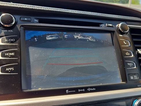 Used 2017 Toyota Highlander XLE w/ Protection Package #3 AWD/4WD image 20