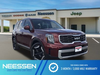 Used 2023 Kia Telluride S