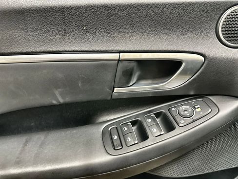 Used 2020 Hyundai Sonata SEL w/ Cargo Package image 15