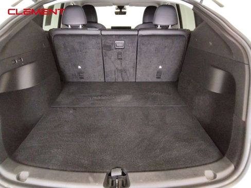 Used 2022 Tesla Model Y Performance image 8