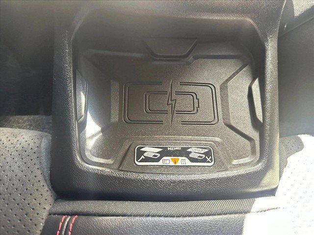 Used 2019 Chevrolet Camaro ZL1 RWD image 21