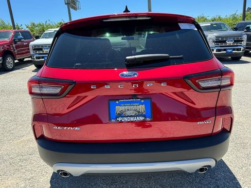 New 2025 Ford Escape Active w/ Cold Weather Package image 4