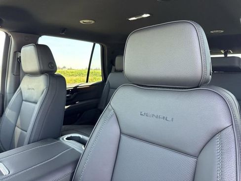 New 2026 GMC Yukon Denali image 22