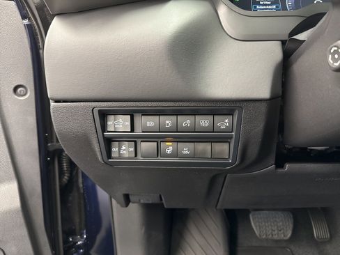 New 2026 Toyota Tundra Platinum image 37