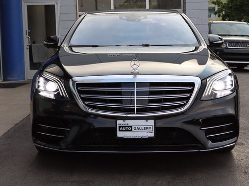 Used 2019 Mercedes-Benz S 560 4MATIC Sedan image 7