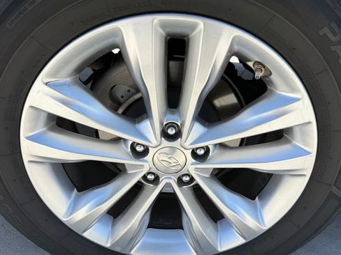 Used 2017 Hyundai Santa Fe Sport 2.0T w/ Cargo Package FWD image 10