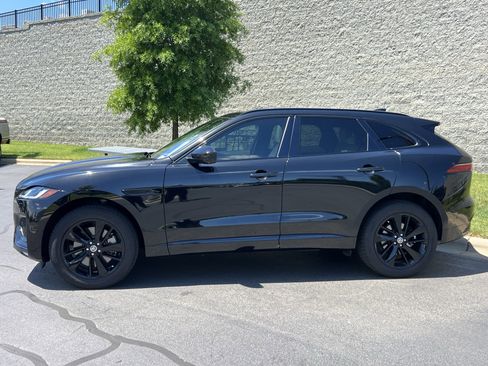 Certified 2026 Jaguar F-PACE R-Dynamic S AWD/4WD image 4