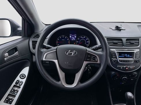 Used 2016 Hyundai Accent SE FWD image 12