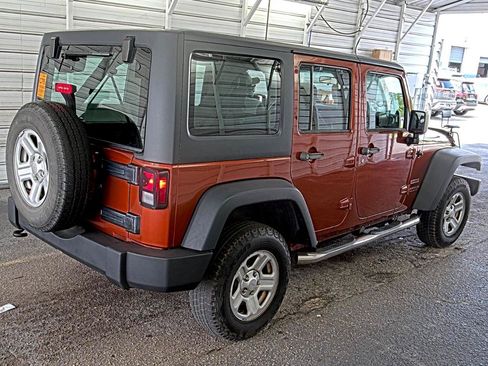 Used 2014 Jeep Wrangler Unlimited Sport w/ Connectivity Group AWD/4WD image 3