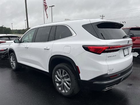 New 2026 Buick Enclave Preferred w/ Power Package image 4