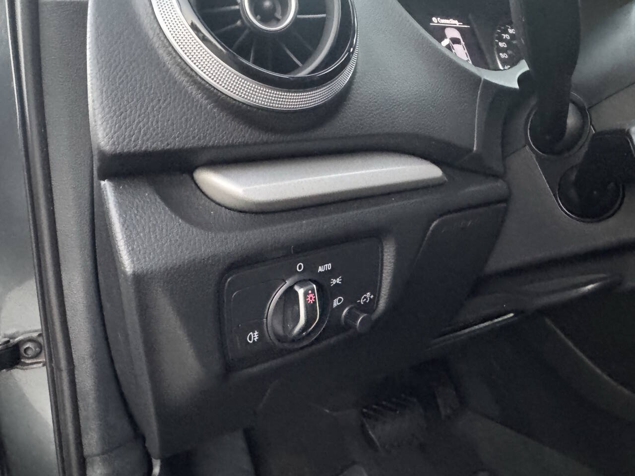 Used 2016 Audi A3 2.0T Premium AWD/4WD image 36