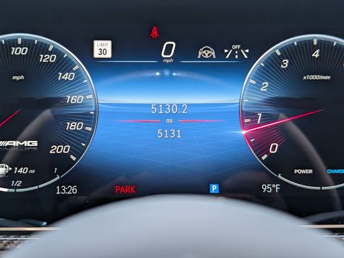 Used 2025 Mercedes-Benz G 63 AMG 4MATIC image 22
