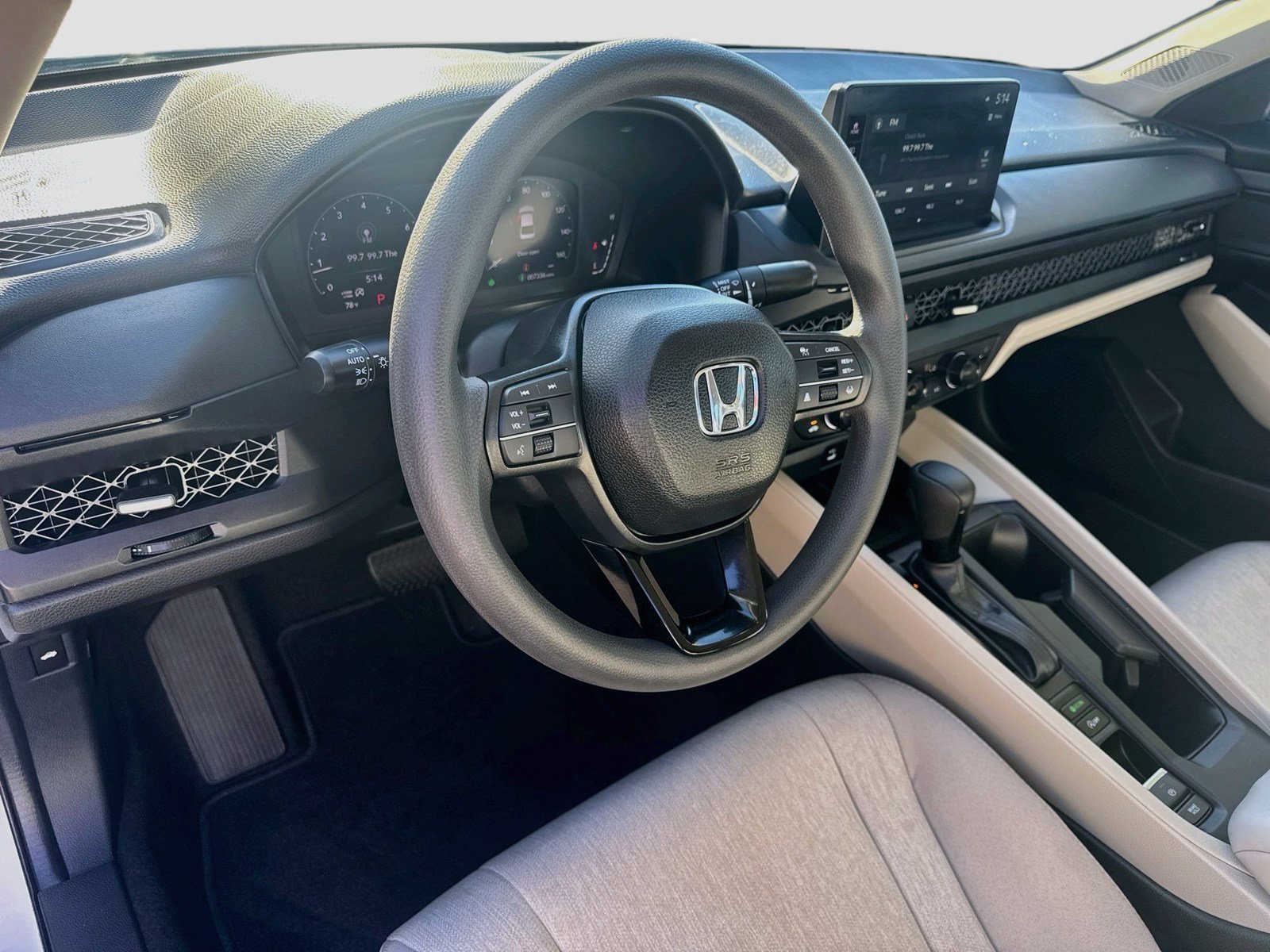 Used 2026 Honda Accord SE image 9
