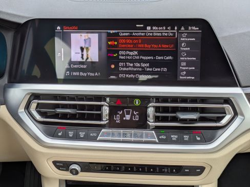 Used 2019 BMW 330i Sedan image 17