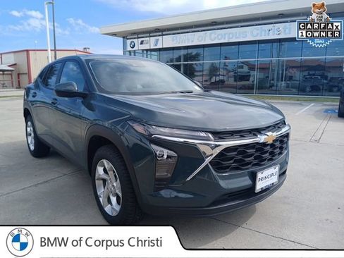 Used 2025 Chevrolet Trax LS w/ LS Convenience Package FWD image 1