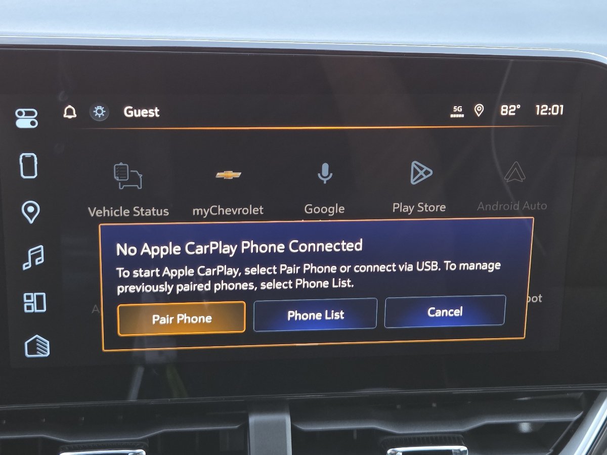 New 2027 Chevrolet Equinox LT w/ Convenience Package II FWD image 5