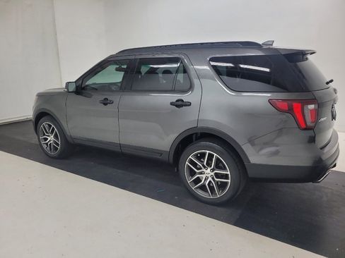 Used 2017 Ford Explorer Sport w/ Equipment Group 401A AWD/4WD image 3