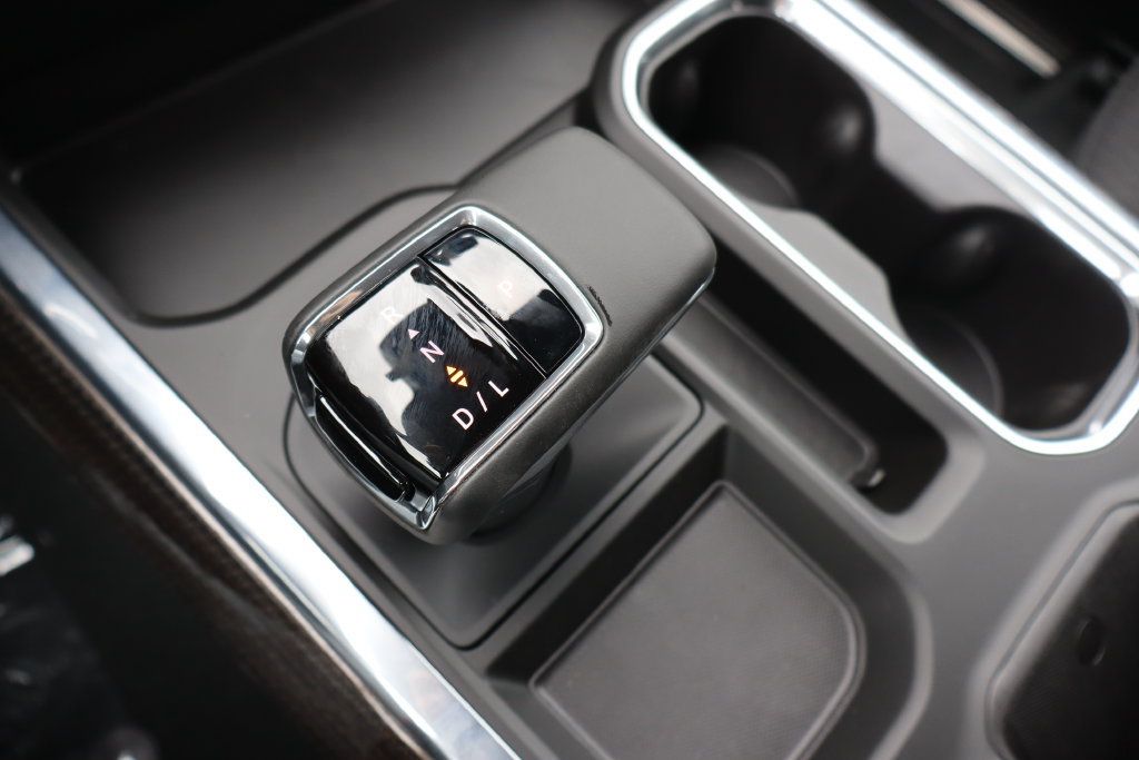 New 2026 Chevrolet Silverado 1500 LT w/ Z71 Off-Road Package AWD/4WD image 9