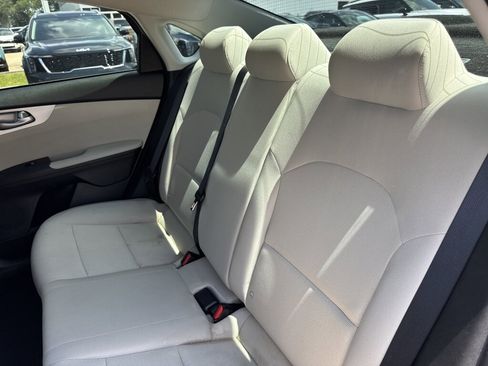 Certified 2023 Kia Forte LXS FWD image 25