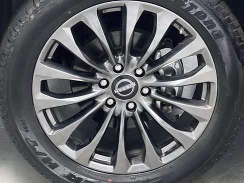 Used 2024 Nissan Armada Platinum w/ Captain's Chairs Package image 87