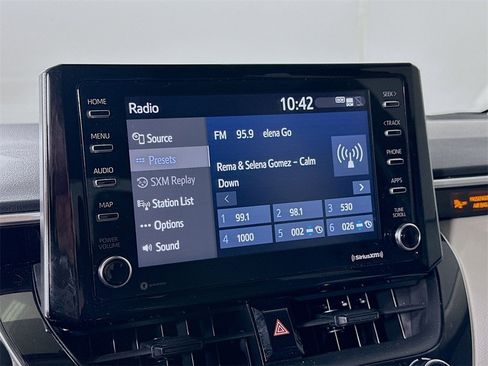 Used 2021 Toyota Corolla LE image 27