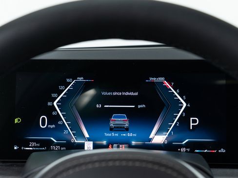 New 2026 BMW X5 xDrive40i w/ M Sport Package image 18