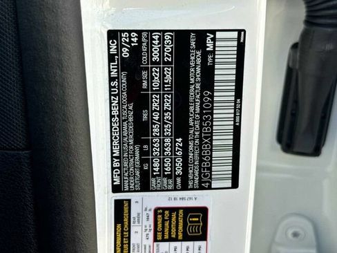 Certified 2026 Mercedes-Benz GLE 53 AMG 4MATIC image 38