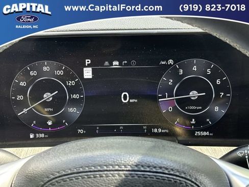Used 2024 Kia Telluride SX Prestige w/ Towing Package AWD/4WD image 26