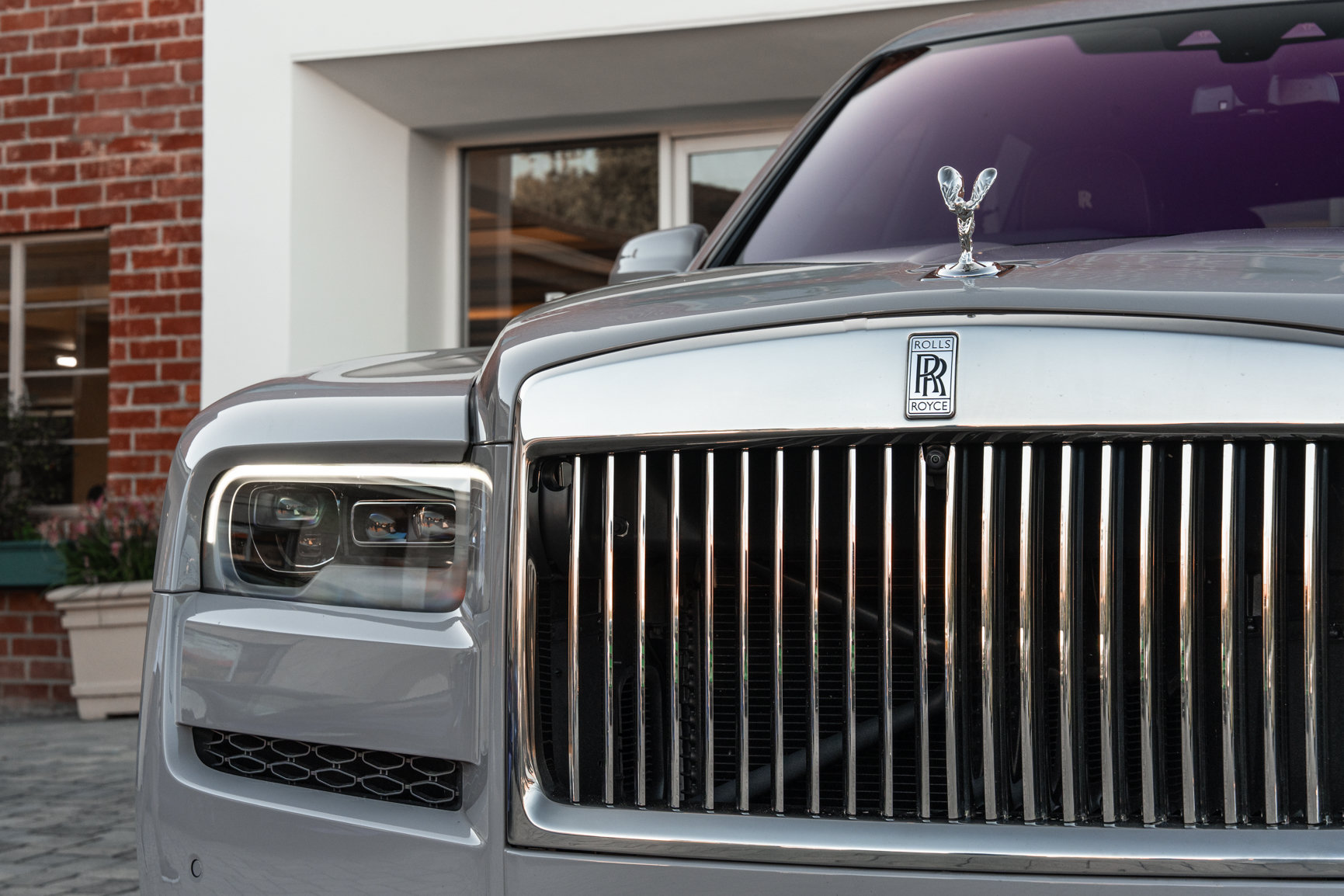 Used 2024 Rolls-Royce Cullinan AWD/4WD image 38
