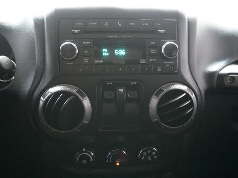 Used 2013 Jeep Wrangler Sport image 16