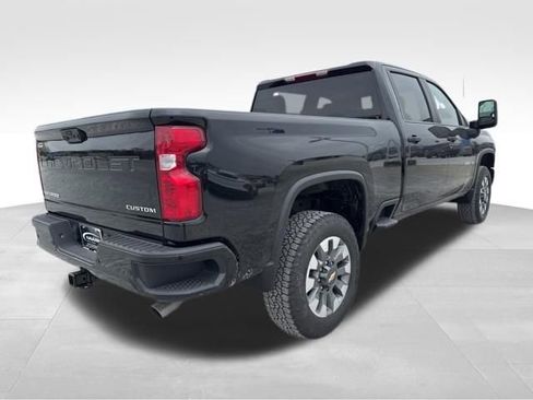 New 2026 Chevrolet Silverado 2500 Custom w/ Custom Value Package image 9