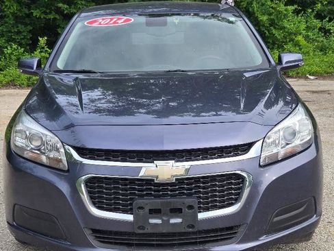 Used 2014 Chevrolet Malibu LT FWD image 2