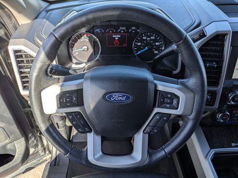 Used 2020 Ford F450 Lariat w/ Lariat Ultimate Package image 27