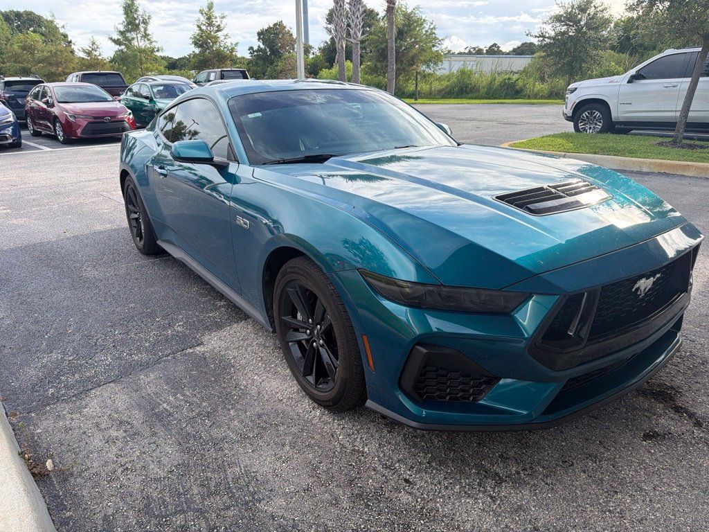 Used 2026 Ford Mustang GT RWD image 2