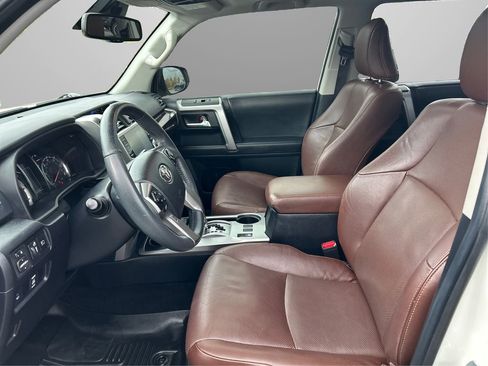 Used 2021 Toyota 4Runner Limited image 9