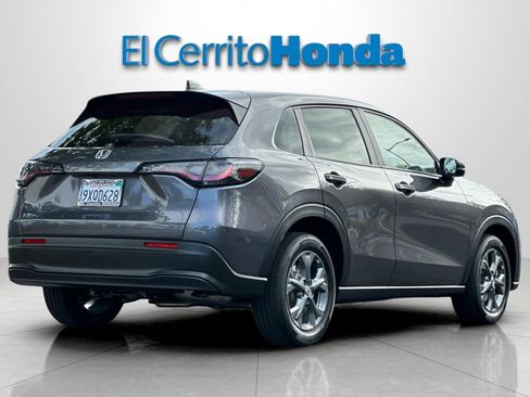 Certified 2026 Honda HR-V LX image 3