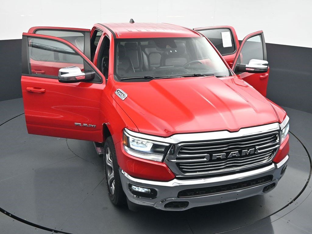 Used 2024 RAM 1500 Laramie AWD/4WD image 29