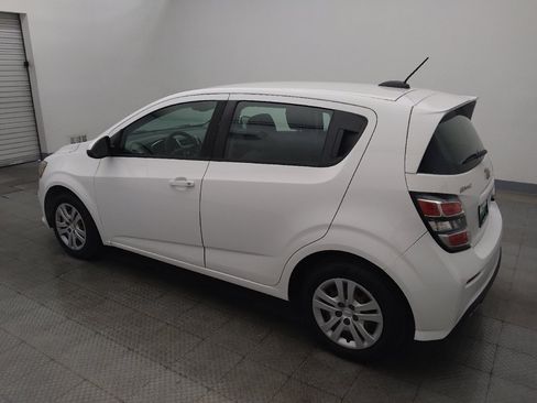 Used 2019 Chevrolet Sonic LT FWD image 3