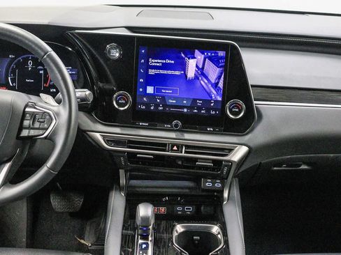 Certified 2025 Lexus RX 350 FWD w/ Accessory Package image 14