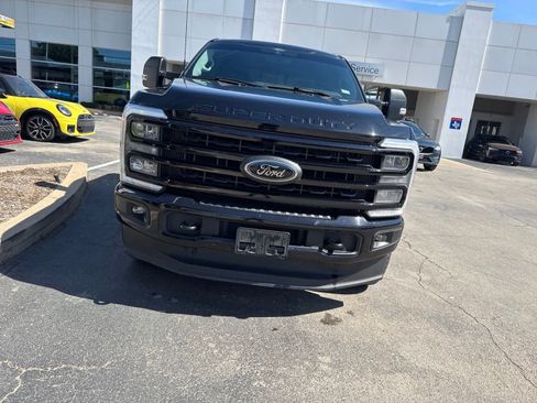Used 2024 Ford F250 XLT w/ Black Appearance Package AWD/4WD image 2