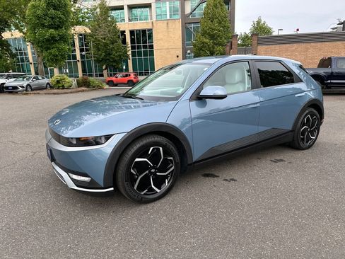 Certified 2023 Hyundai Ioniq 5 SEL RWD image 2