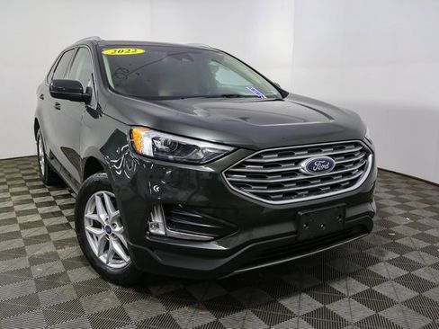 Used 2022 Ford Edge SEL w/ Convenience Package image 3